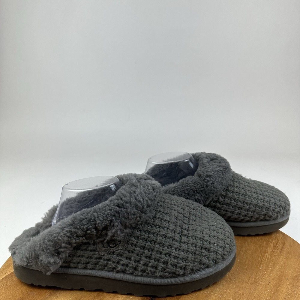 Womens UGG Clugette Cozy Gray Knit Slip On Comfort Slippers Shoes Size 10 M GUC